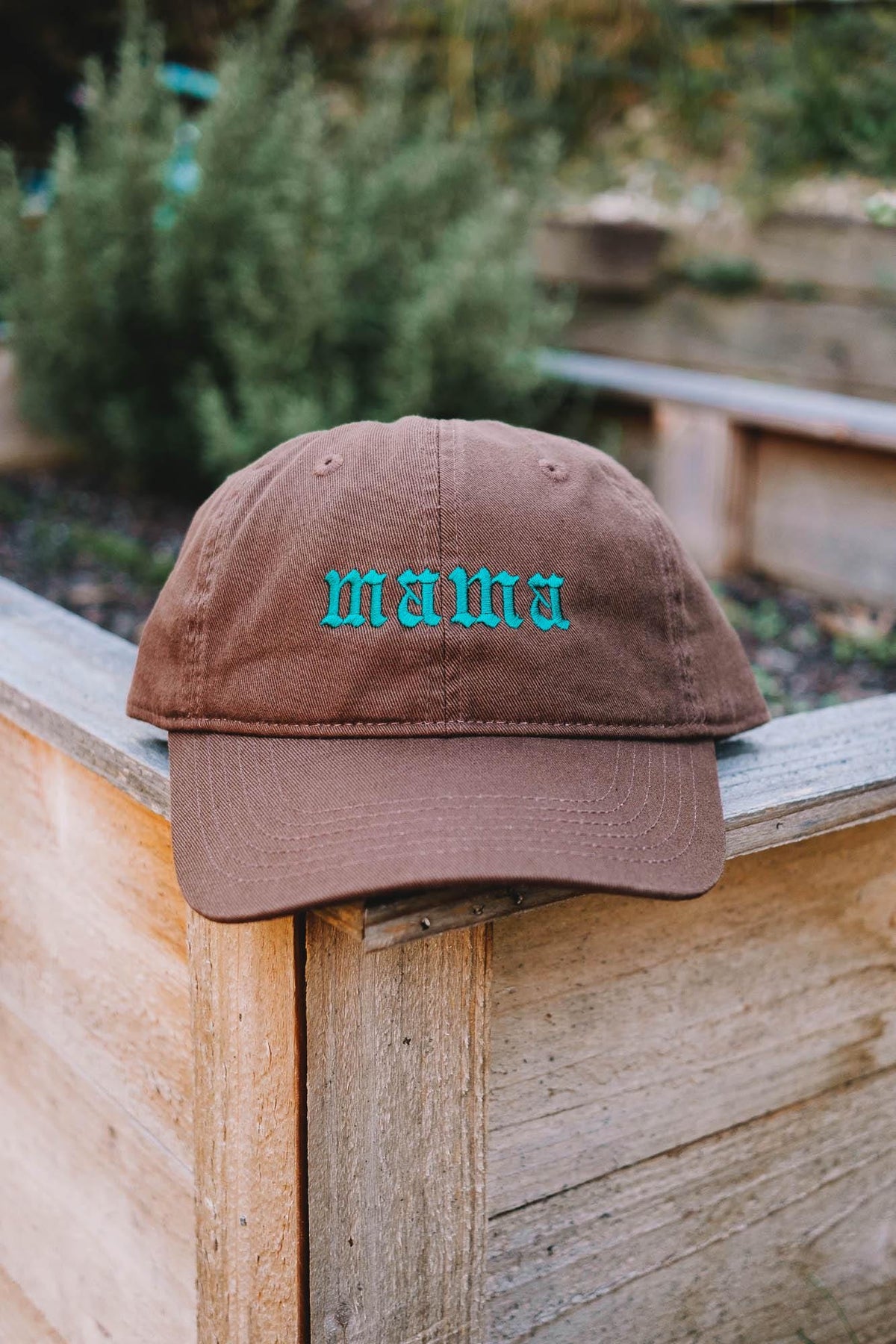 Mama Old English Embroidered Hat